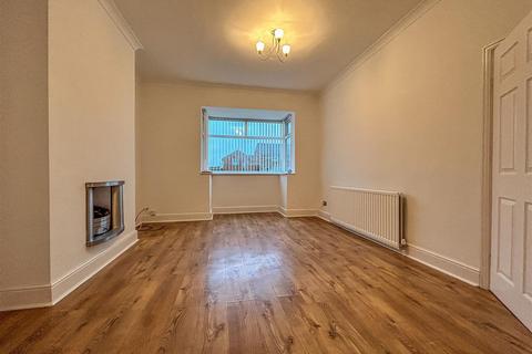 2 bedroom semi-detached bungalow for sale, West View, Wideopen, Newcastle Upon Tyne