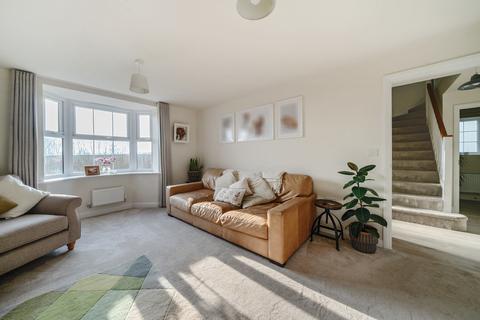 19 Cornflower Close, Somerton, TA11 6BT
