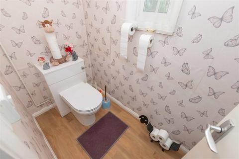 3 bedroom semi-detached house for sale, Cumbrian Close, Worthing BN13