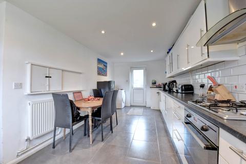 2 bedroom terraced house for sale, Crisp Road, Henley On Thames