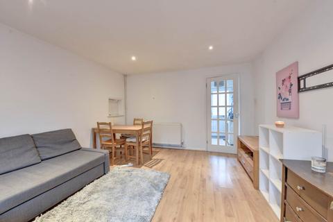 2 bedroom terraced house for sale, Crisp Road, Henley On Thames