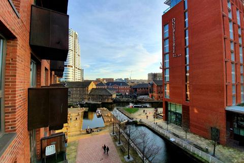 1 bedroom apartment to rent, Watermans Place Wharf Approach, Leeds LS1