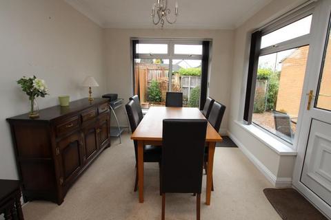 123 All Alone Road, Bradford, BD10 8TR