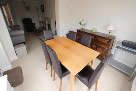 123 All Alone Road, Bradford, BD10 8TR