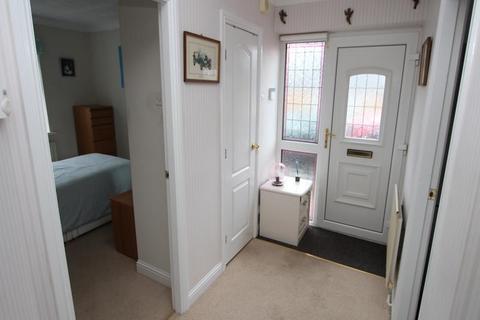 123 All Alone Road, Bradford, BD10 8TR