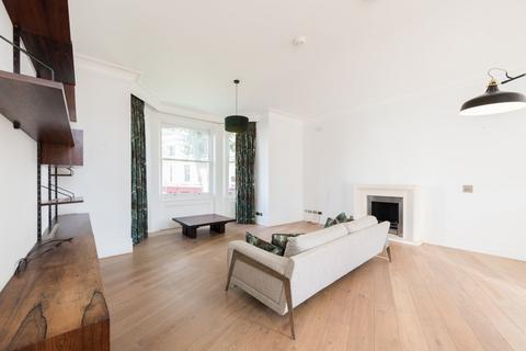 3 bedroom apartment to rent, Eton Avenue, London, NW3