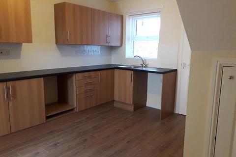 2 bedroom townhouse to rent, Wentworth Street, Middlesbrough TS1