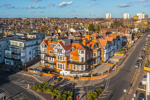 2 bedroom apartment for sale, Station Road, Westcliff On Sea, SS0