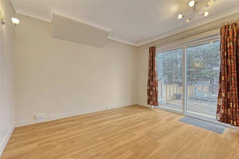 3 bedroom house for sale, Maldon Road, Southend-on-Sea, Essex, SS2