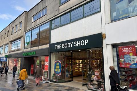 Retail property (high street) to rent, Plymouth PL1