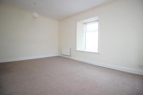 3 bedroom maisonette to rent, Quebec Street, Langley Park, Durham