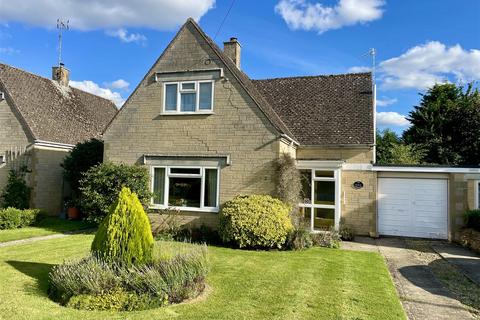 2 bedroom detached bungalow for sale, The Paddocks, Church Lane, Bledington