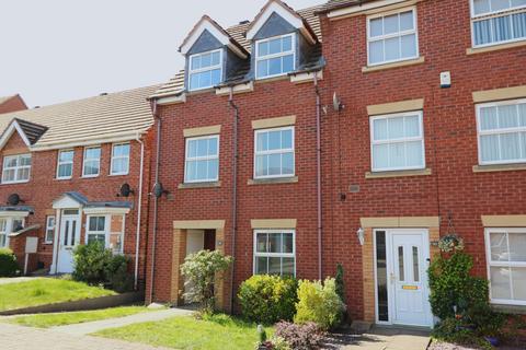 3 bedroom semi-detached house to rent, Banquo Approach, Heathcote, CV34