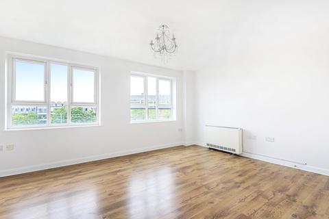 1 bedroom flat to rent, Carisbrooke House, Royal Quarter, Seven Kings Way, Kingston Upon Thames, KT2