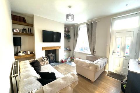 2 bedroom house to rent, Fern Street, Colne