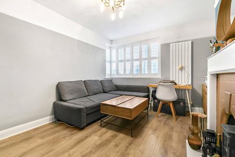 2 bedroom apartment to rent, Leigham Court Road, London, SW16