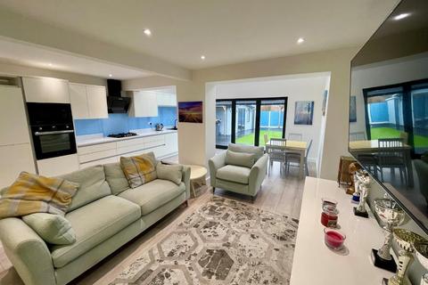 48 Capenhurst Lane, Whitby, Ellesmere Port, CH65 7AH