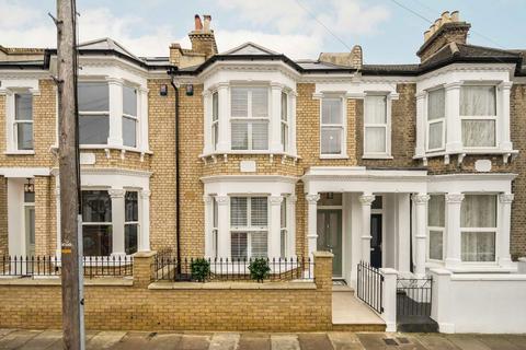 4 bedroom house for sale, Eccles Road, London SW11