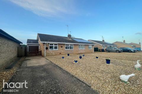 3 bedroom semi-detached bungalow for sale, Fen View, Christchurch