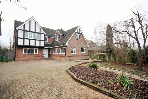 5 bedroom detached house for sale, Hedgerows, Hutton, Brentwood, CM13