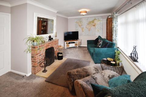 2 bedroom detached bungalow for sale, Elm Crescent, Burgh Le Marsh PE24