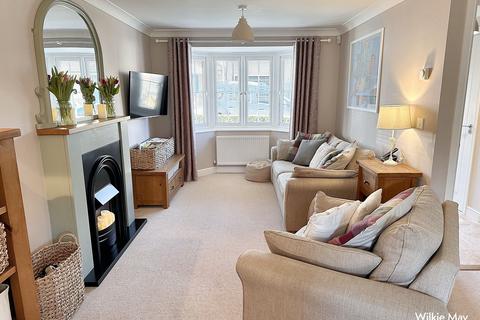 40 College Close, Minehead, TA24 6SX