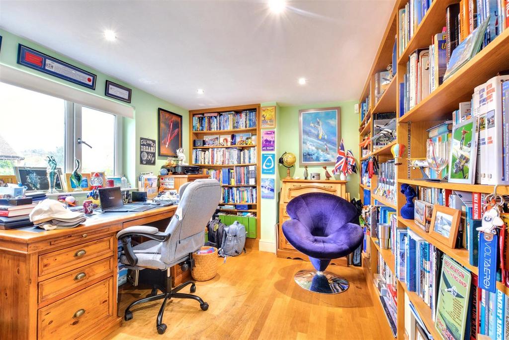 Office Bedroom 1.jpeg
