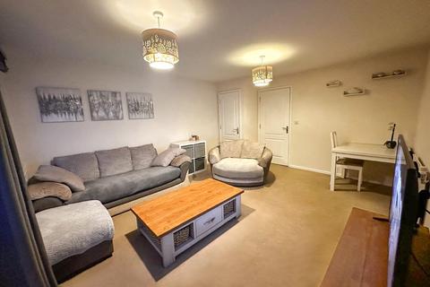 2 bedroom end of terrace house for sale, Kings Avenue, Ashford, Kent