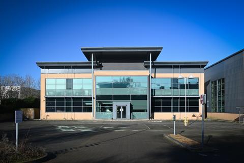 Office to rent, Davy Avenue, Milton Keynes MK5