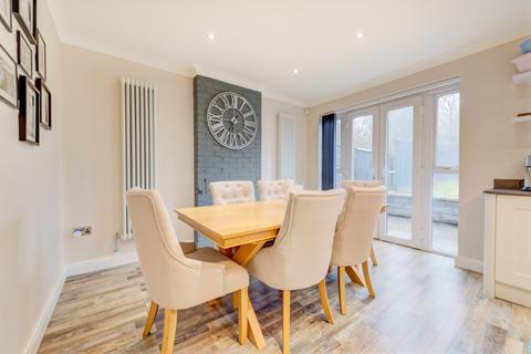 10 Bampton Road, Llanrumney, Cardiff, CF3 5SE