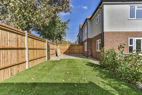 4 Tilehurst Road, Cheam, Sutton, SM3 8PB
