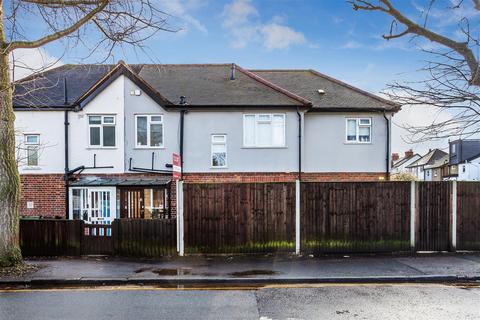 4 Tilehurst Road, Cheam, Sutton, SM3 8PB
