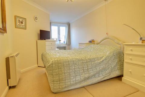 1 bedroom apartment for sale, Goulding Court, Beverley