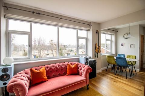 2 bedroom flat for sale, Codon Court, Union Lane, Cambridge