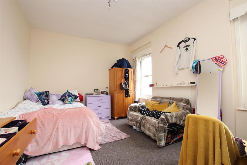 Bedroom One.JPG