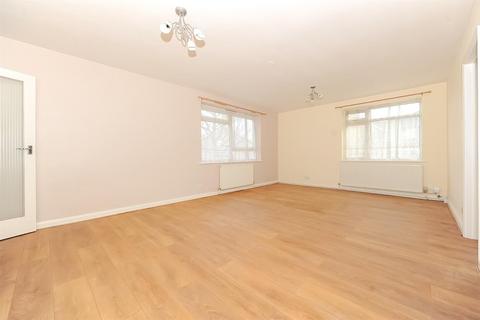 2 bedroom flat for sale, Victoria Road South Ruislip, HA4