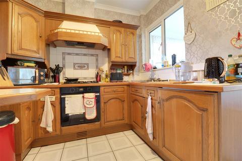 75 Chester Road, Talke, Stoke-on-trent, ST7 1SB