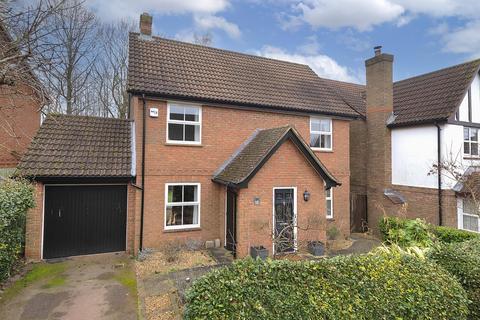 3 bedroom detached house for sale, Lambourne Drive, Kings Hill, ME19 4FN