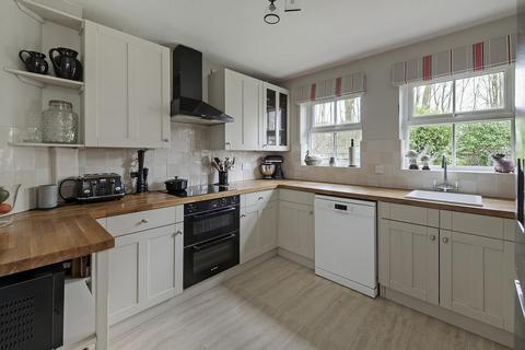 3 bedroom detached house for sale, Lambourne Drive, Kings Hill, ME19 4FN