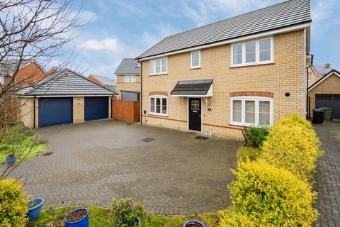 4 bedroom detached house for sale, Spring Drive, Princes Risborough HP27