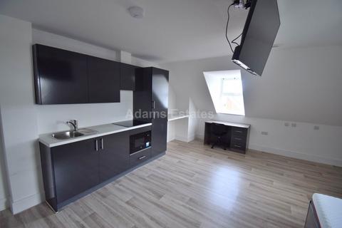undefined, Block B, Charndon Close, Reading