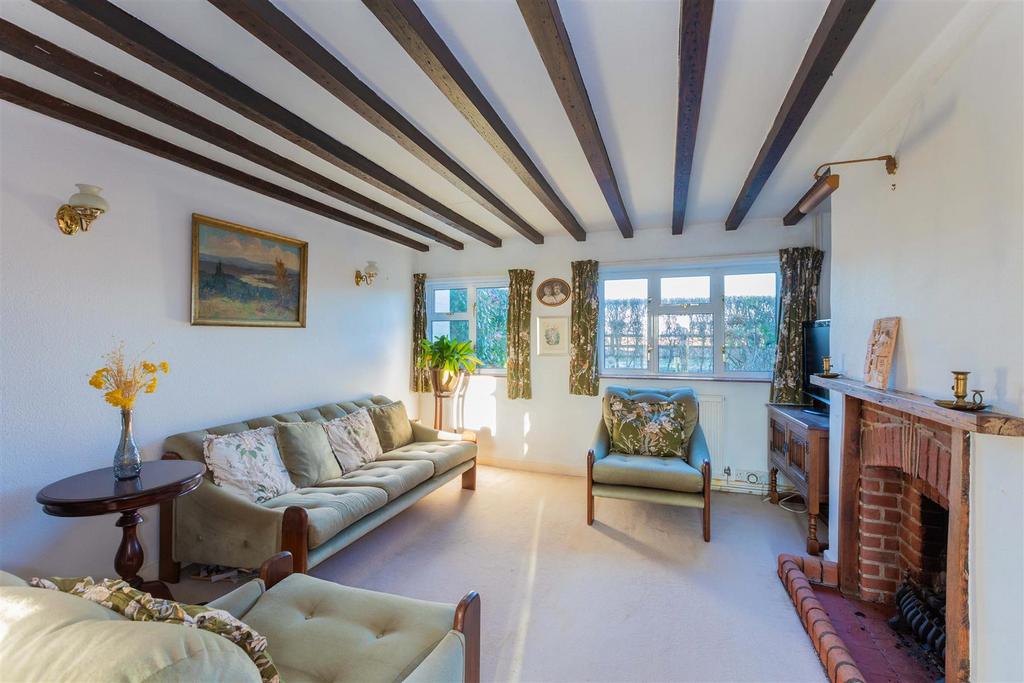 2 White Cottage-26.jpg