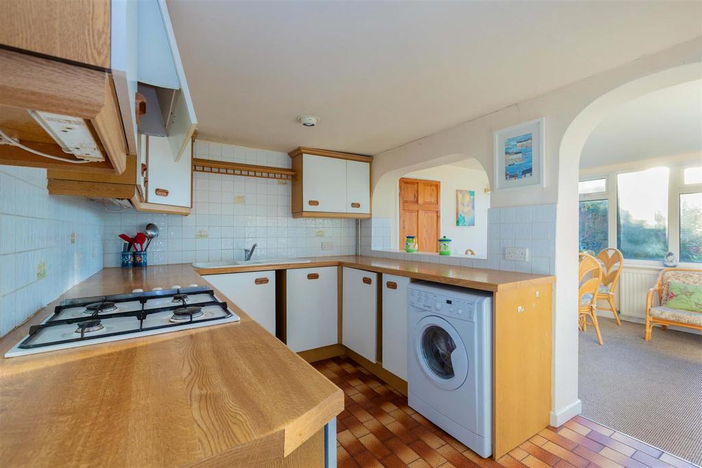 2 White Cottage-23.jpg
