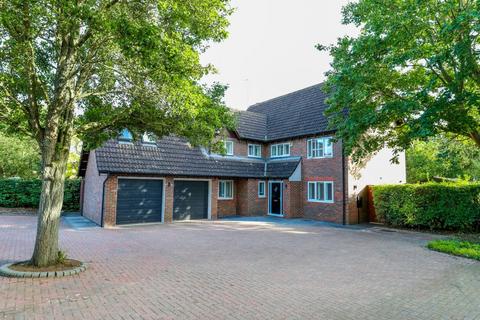 4 bedroom detached house for sale, Augusta Avenue, Northampton NN4