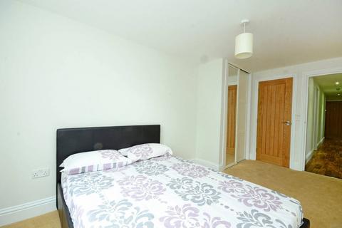 2 bedroom flat to rent, Upper Richmond Road, Putney, London, SW15