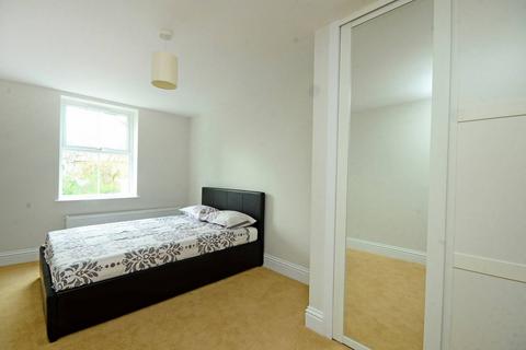 2 bedroom flat to rent, Upper Richmond Road, Putney, London, SW15