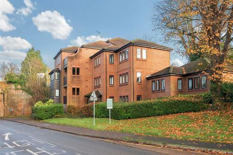 1 bedroom apartment for sale, Station Approach, East Horsley, Leatherhead, Surrey, KT24 6QB