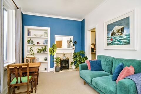 1 bedroom flat for sale, 15/7 Belmont Road, Juniper Green, EH14 5DZ