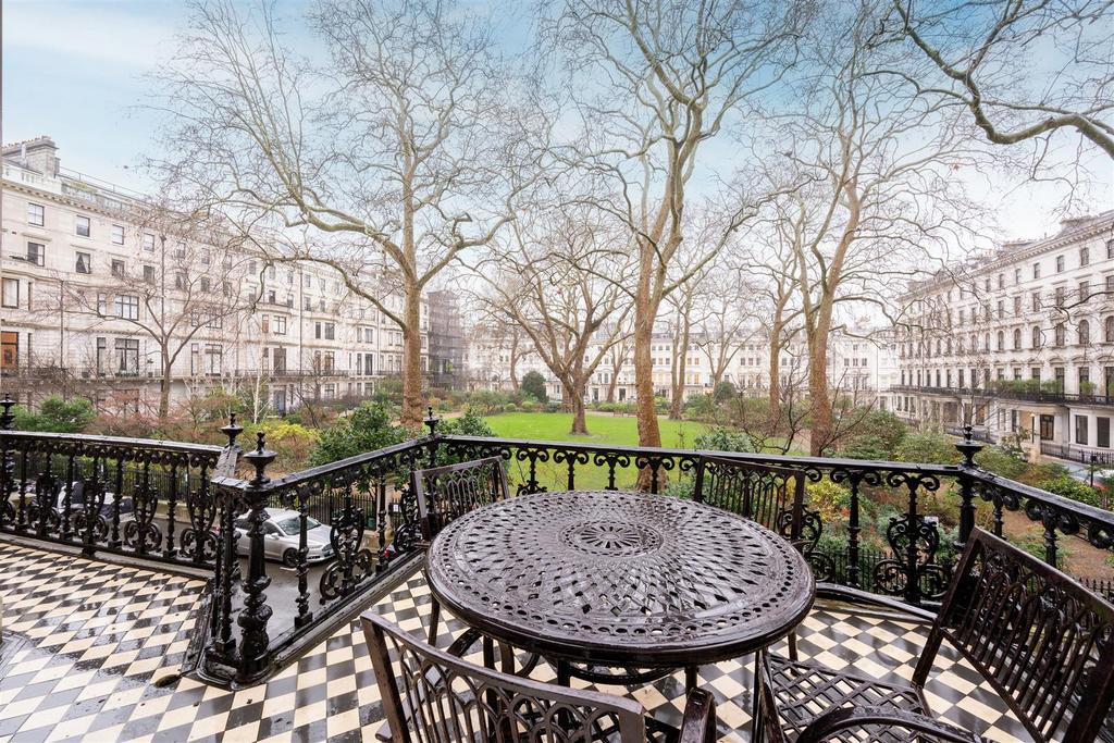 Flat 2, 18 Ennismore Gardens Hi-18.jpg