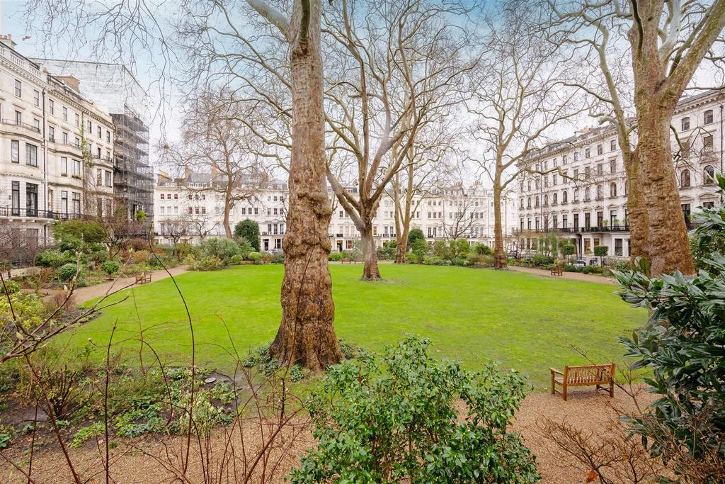 Flat 2, 18 Ennismore Gardens Hi-20.jpg